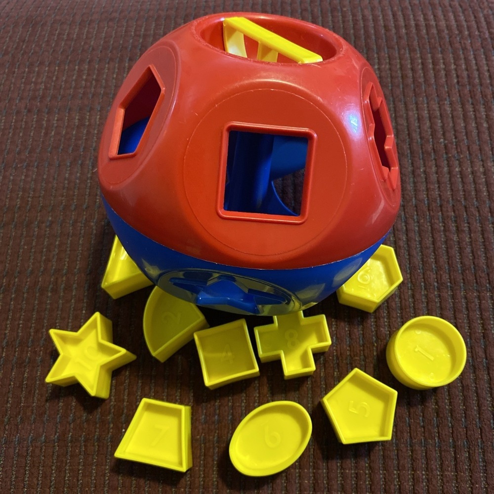 TUPPERWARE SHAPE-O TOY BALL EDUCATIONAL TOY SHAPES/NUMBERS 80's VINTAGE